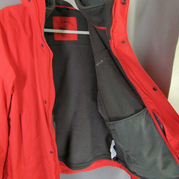 LL Bean‎ Jacket Mens M Red 3 in 1 Zip Out Gray Fleece Hidden Hood All Weather - Picture 8 of 13